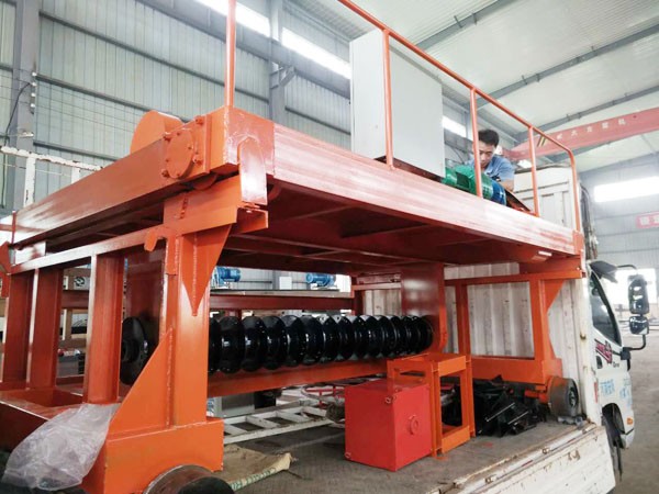 現(xiàn)在購買有機肥翻拋機設(shè)備發(fā)展前景如何