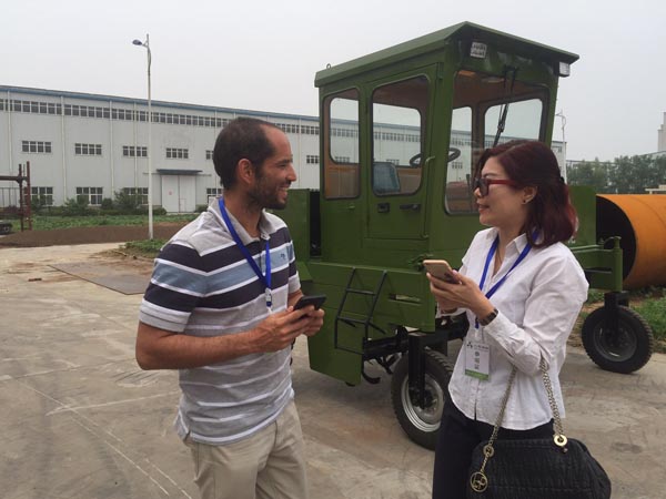 有機肥翻堆機應(yīng)該怎么選擇 有機肥翻堆機應(yīng)該怎么選擇