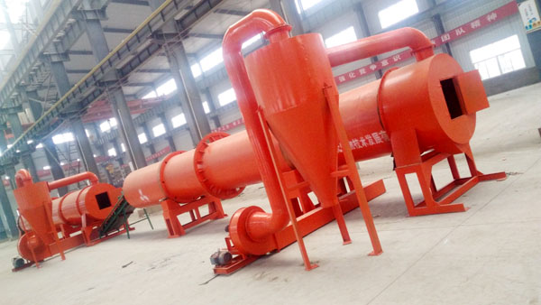 配置有機(jī)肥生產(chǎn)線時(shí)如何選擇除塵器？