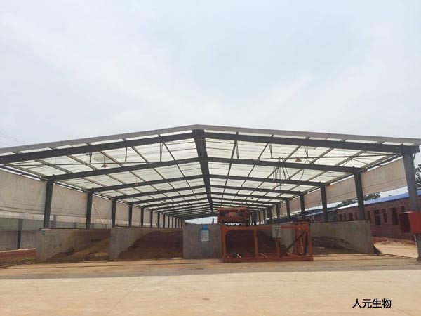 槽式有機(jī)肥翻拋機(jī)工作流程，在肥料生產(chǎn)中有哪些作用？