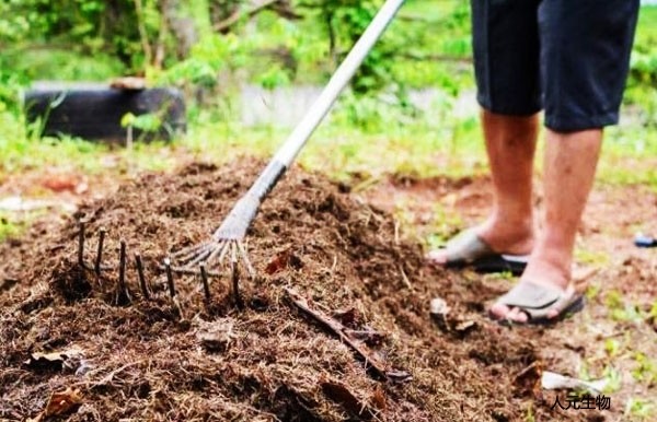 有機(jī)肥發(fā)酵到什么程度算腐熟，評(píng)判的標(biāo)準(zhǔn)又是什么呢？