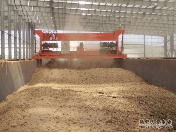 福建有機肥翻拋機的定期維護